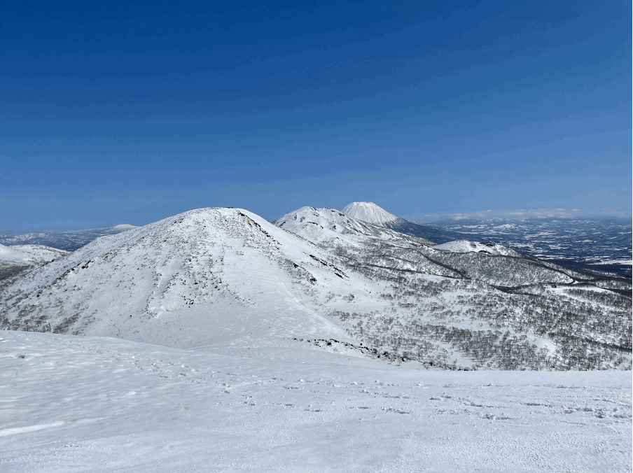 Výhledy a sníh v oblasti Niseko je TOP.