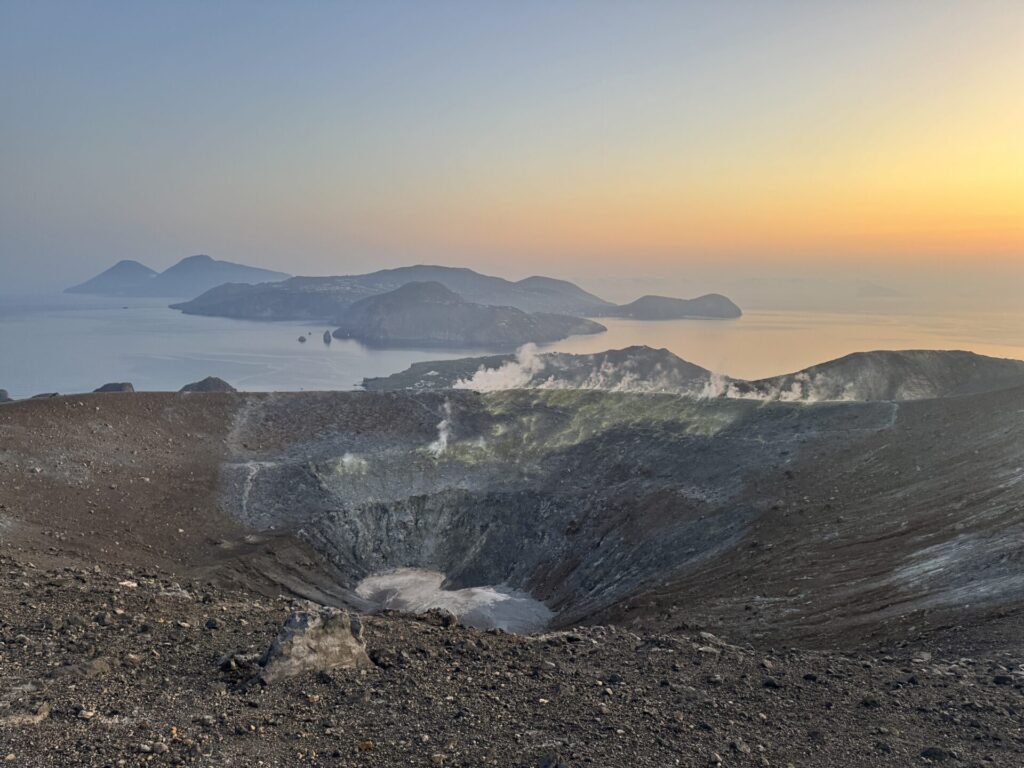 Výstup na Vulcano